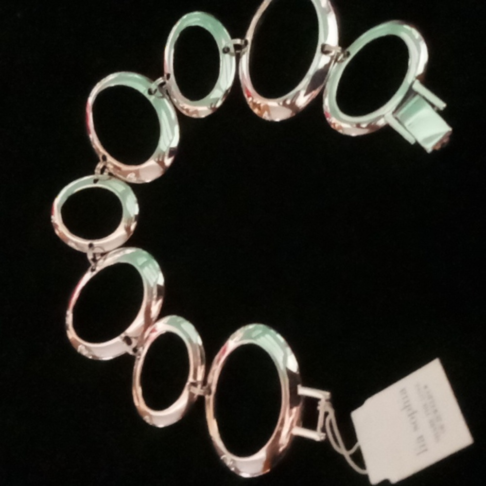 Lia Sophia circle links bracelet NWT 8 In. Long